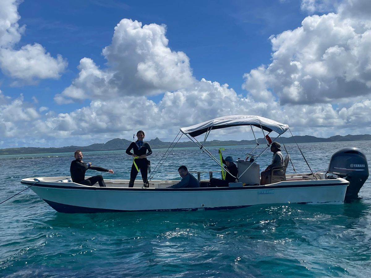 Image of study coauthors Thomas Koch and Ho Yan Yeung (two leftmost figures) on a boat. Image of study coauthors Thomas Koch and Ho Yan Yeung (two leftmost figures) on a boat.